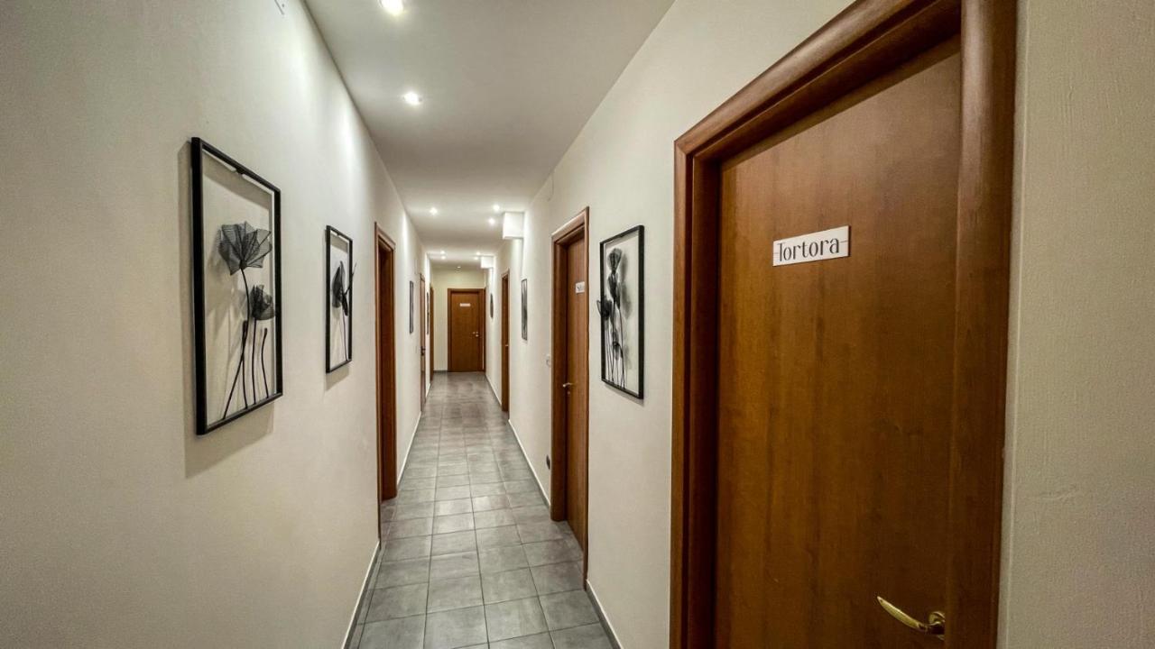 Cinquestanze Hotell Cosenza Eksteriør bilde