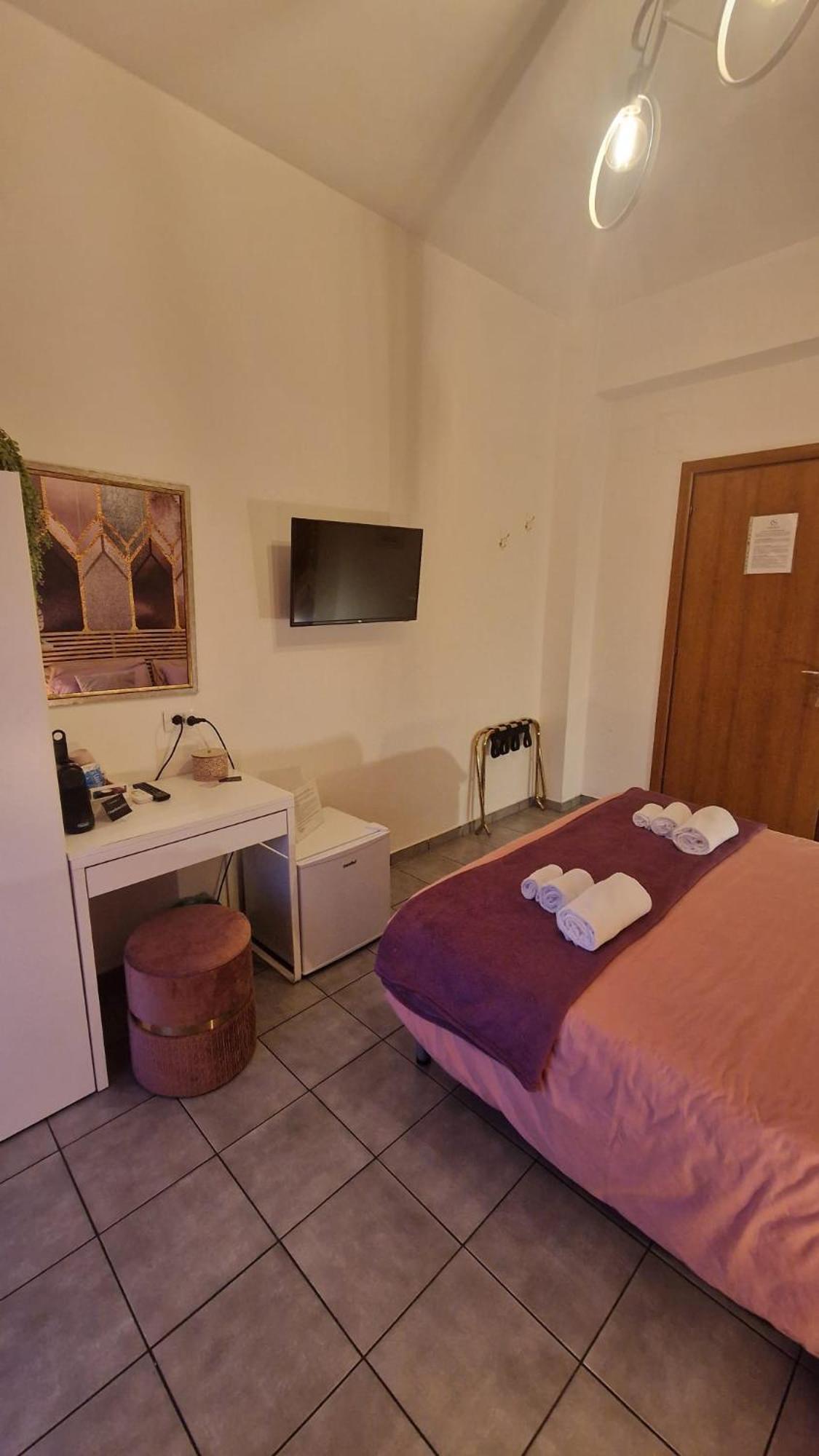 Cinquestanze Hotell Cosenza Eksteriør bilde